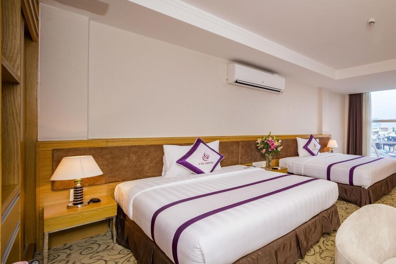 הו צ'י מין סיטי Ttc Hotel Deluxe Airport מראה חיצוני תמונה