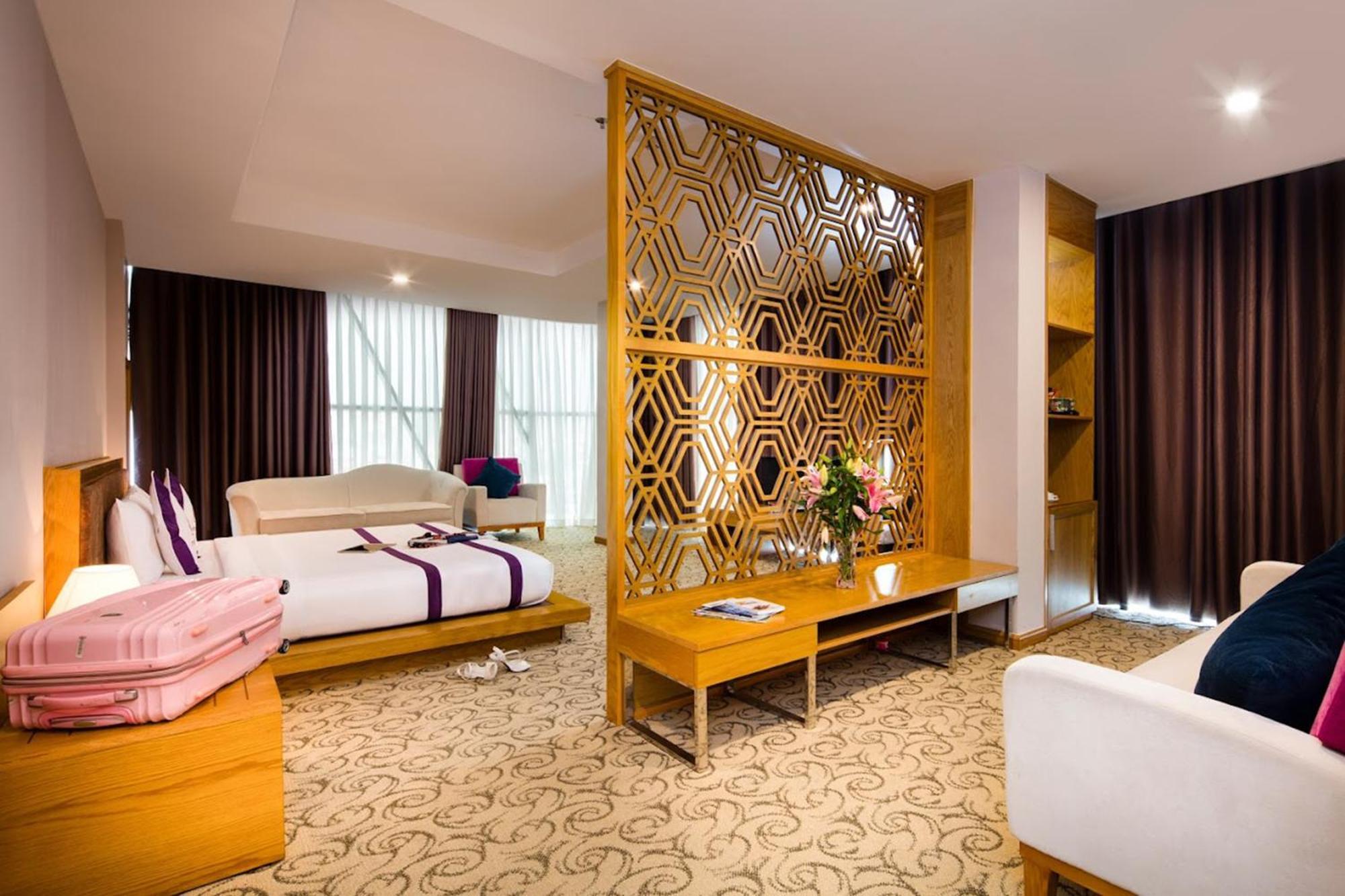 הו צ'י מין סיטי Ttc Hotel Deluxe Airport מראה חיצוני תמונה