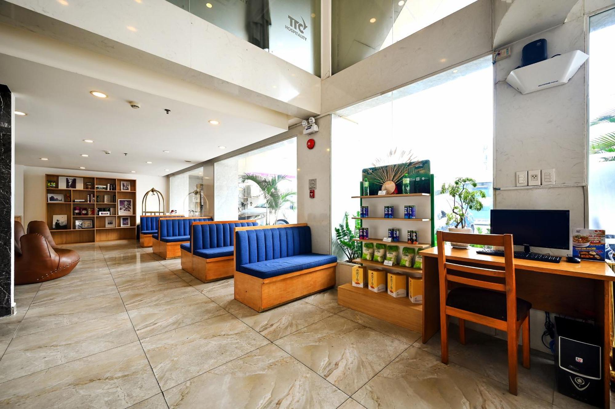 הו צ'י מין סיטי Ttc Hotel Deluxe Airport מראה חיצוני תמונה