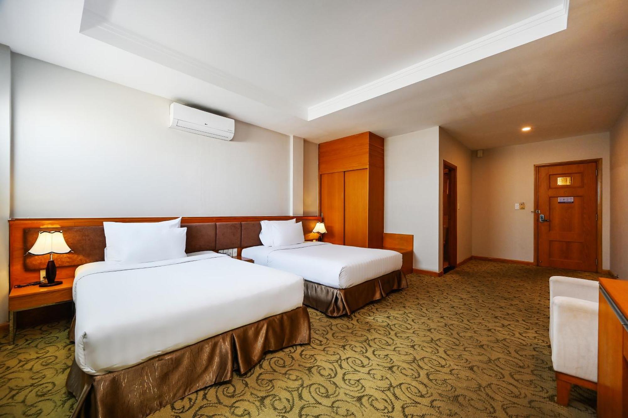 הו צ'י מין סיטי Ttc Hotel Deluxe Airport מראה חיצוני תמונה